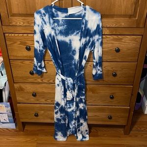 Women’s lightweight robe